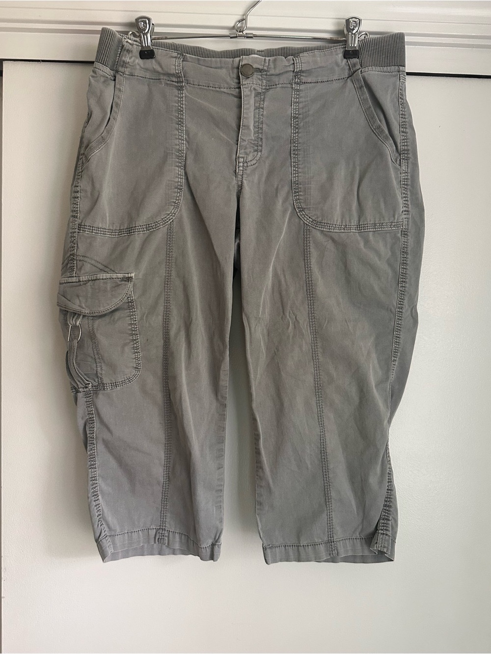 Gray, Cropped Cargo Pants - size 12 Petite